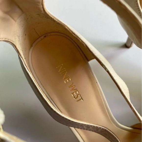 Nine West • Cream Gerbera Strappy Heels Sandals - Picture 3 of 5